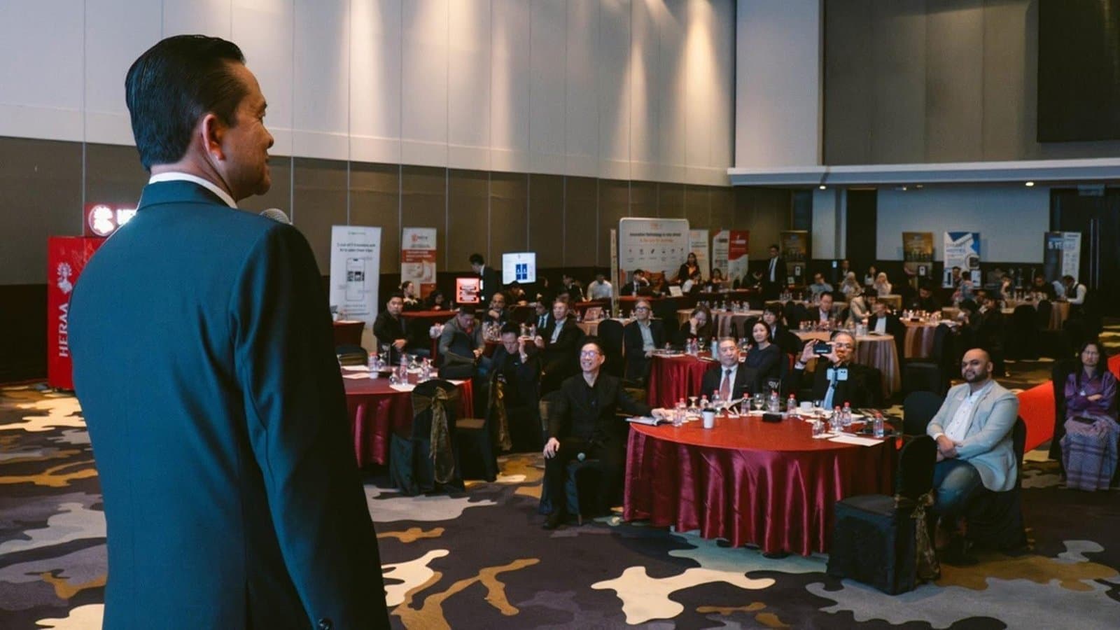 Phiên chia sẻ tại hội nghị Guest Service Legacy 2025, FrankieKnowledge Global.