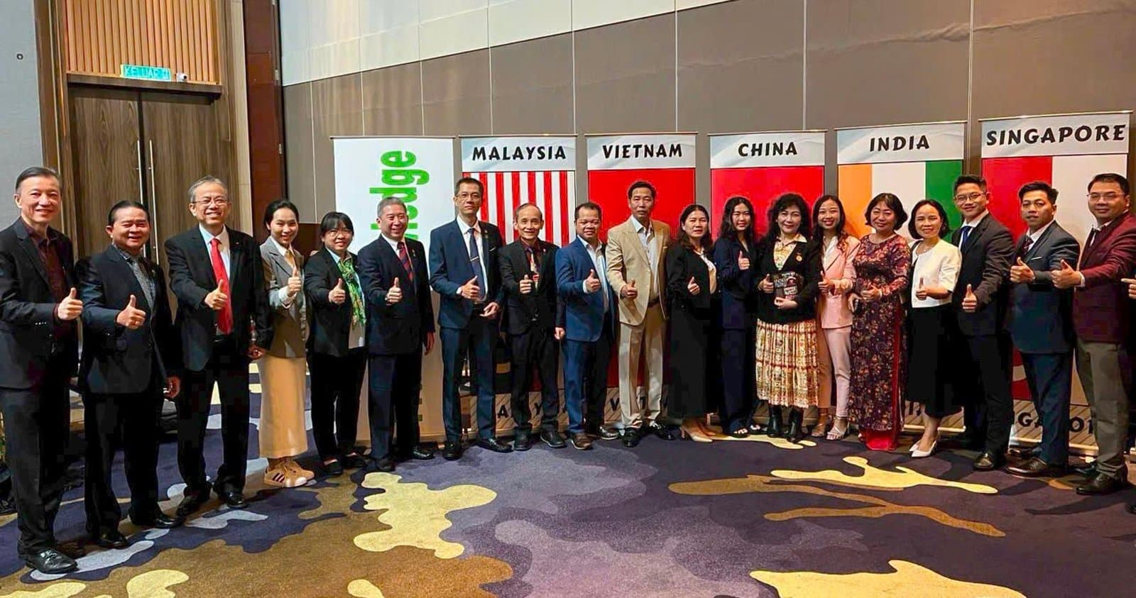 Đại diện FrankieKnowledge Global tại các thị trường Malaysia, Việt Nam, Trung Quốc, Ấn Độ và Singapore.